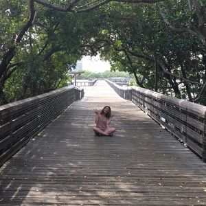 Meet your Posher, Athena